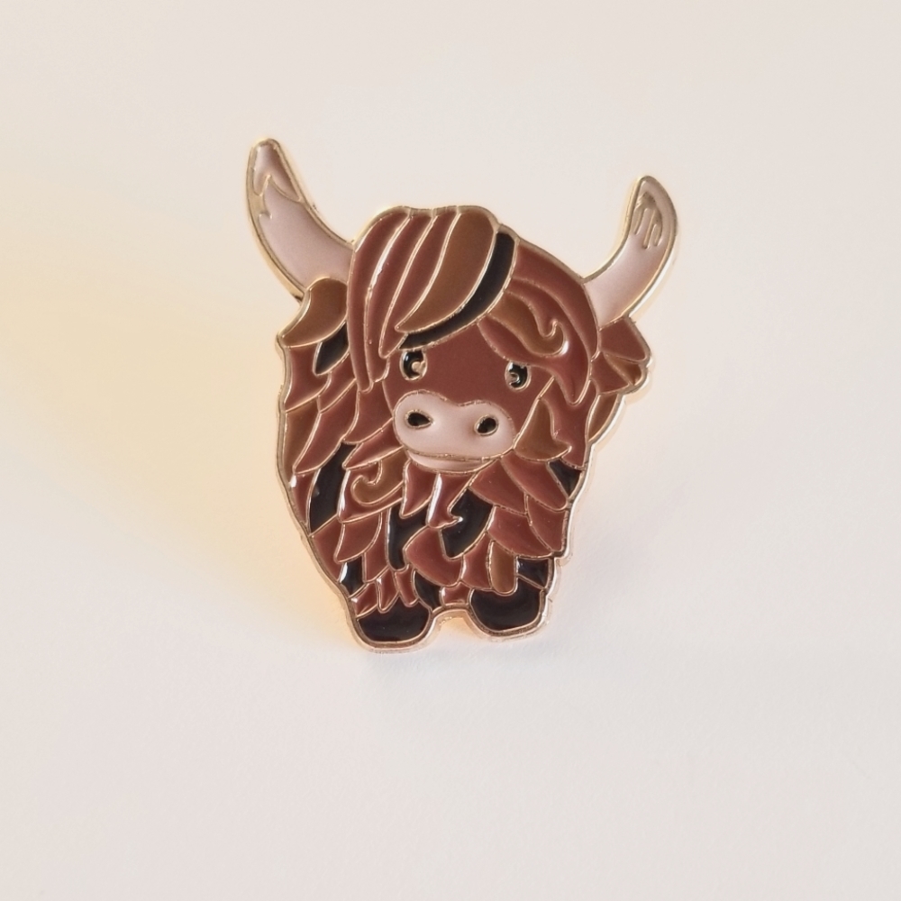 Highland Cow Enamel Pin